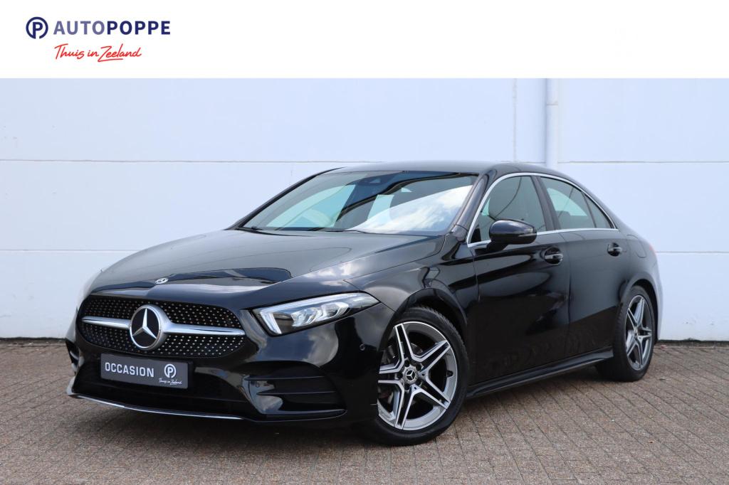 Mercedes-Benz A-Klasse 180 business solution amg 136pk automaat