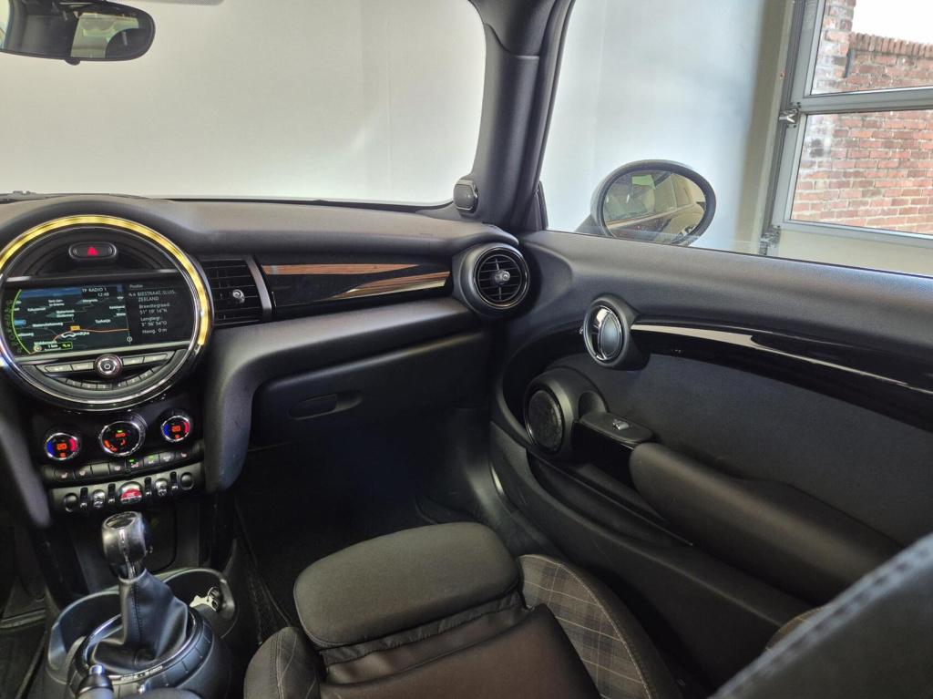 Mini 3-deurs 1.5 cooper chili serious business
