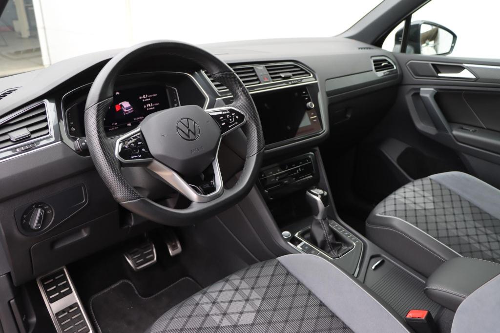Volkswagen Tiguan 1.4 tsi ehybrid r-line business 245pk dsg6 | soh 98,6% |