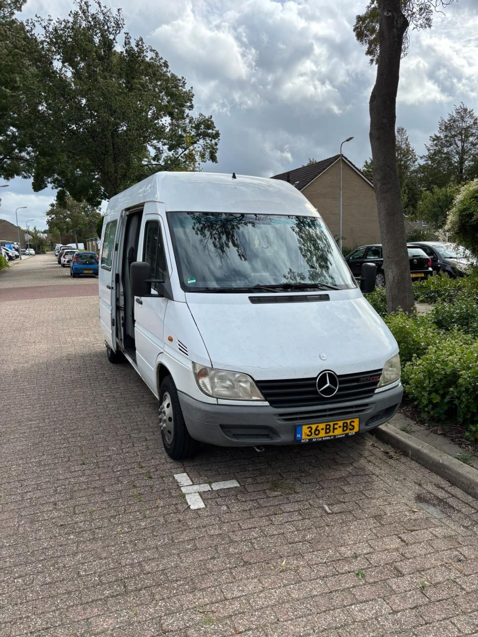 Mercedes Benz Sprinter 7 zitplaatsen automaat 2002