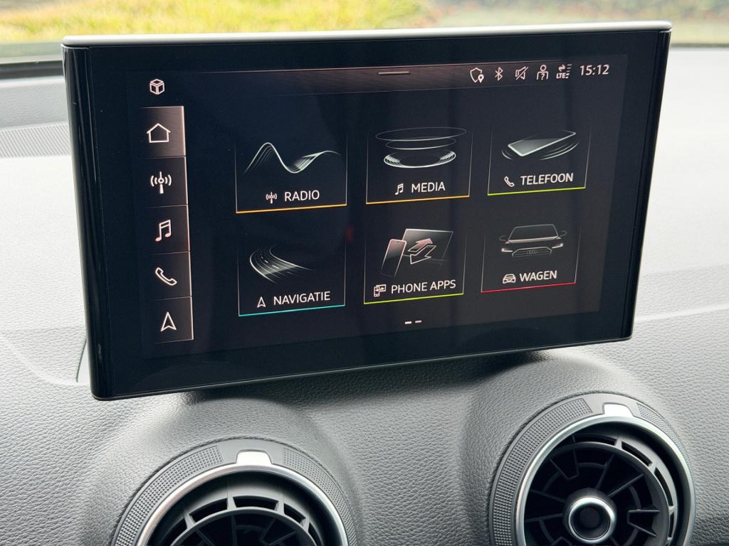 Audi Q2 35 tfsi 150pk s-tronic advanced | trekhaak | 4-season| vernieuwd da