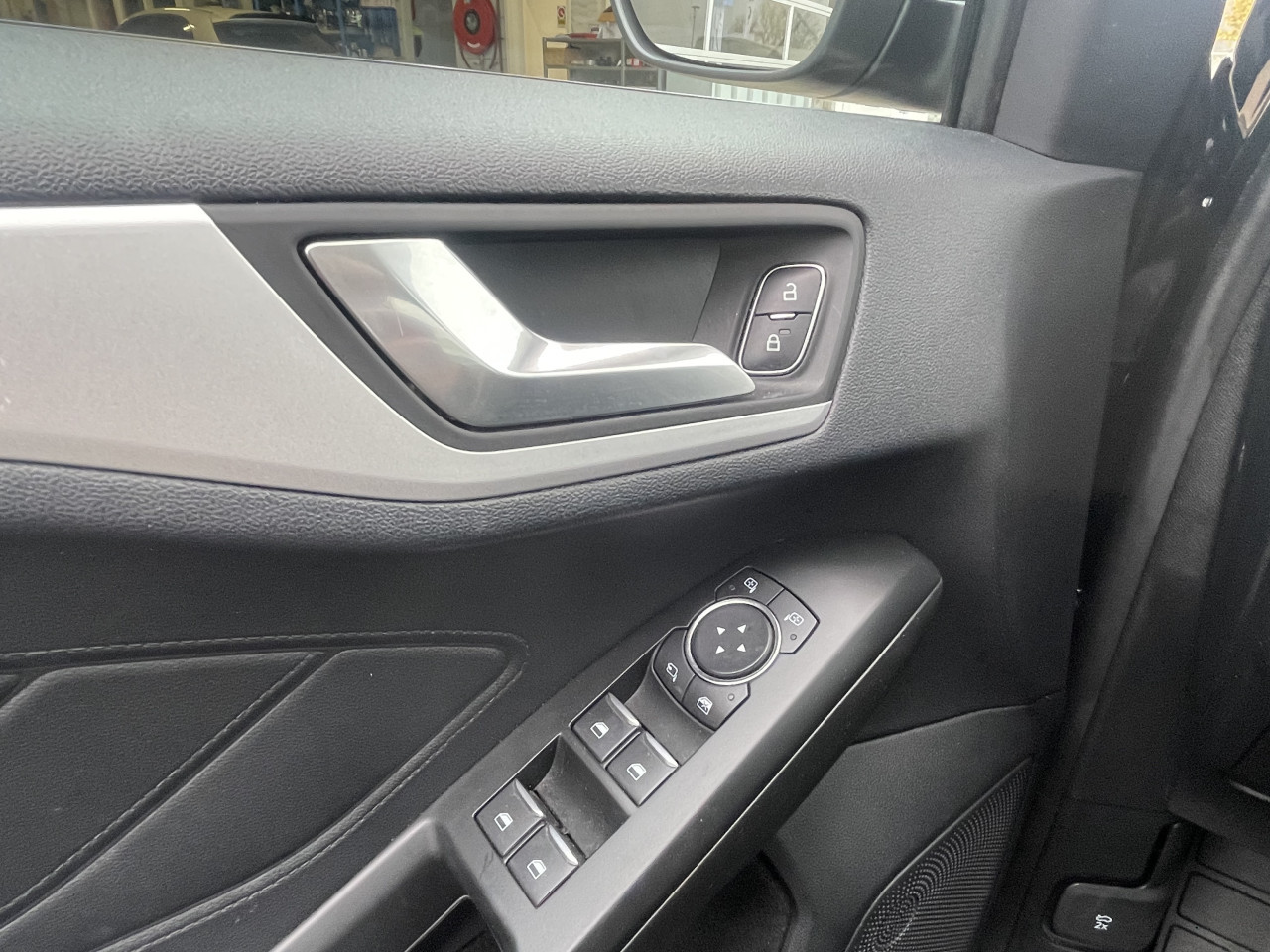 Ford Focus Wagon - 1.0 EcoBoost Trend Edition Business