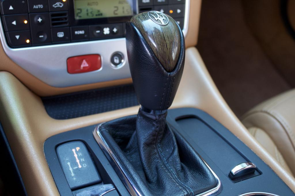 Maserati Granturismo 4.7 s | btw auto | bose | leder | youngtimer |