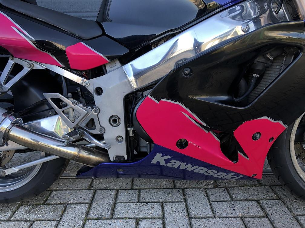 Onverknoeide Kawasaki ZXR750