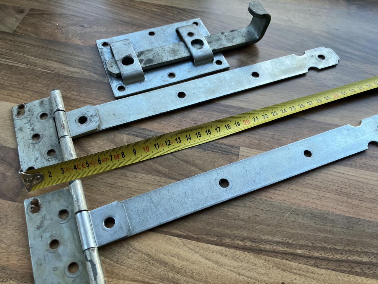 Poortgrendel cq. tuinhekgrendel incl. scharnieren