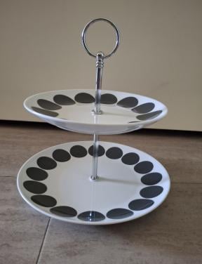 Etagère met stippen