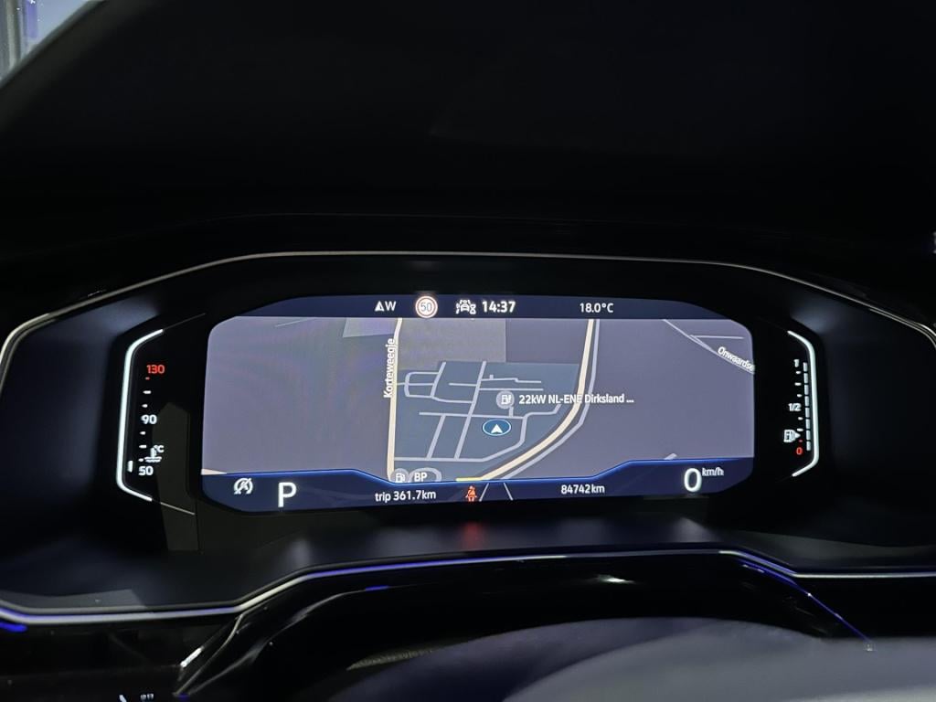 Volkswagen Polo 1.0 tsi r-line *beats*pano*camera*navi*appconnect*