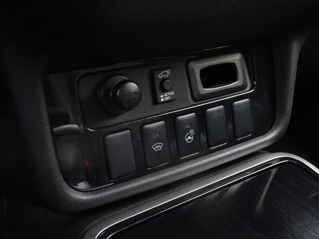 Mitsubishi Outlander 2.0 phev instyle+ schuif-/kanteldak | stoel-/stuurverw