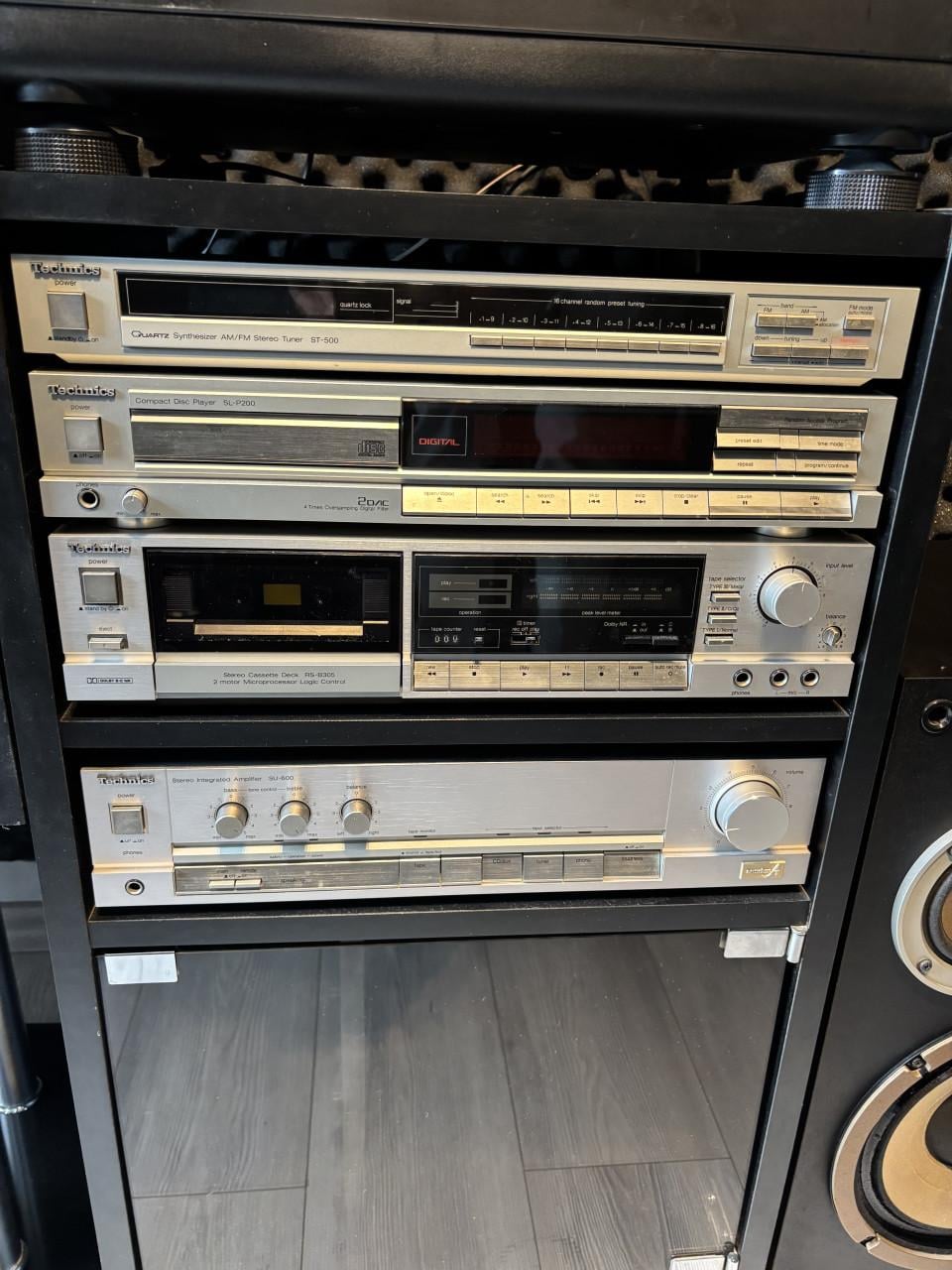 Stereo set