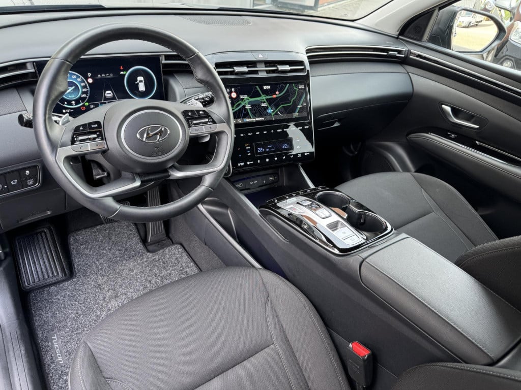 Hyundai Tucson Hybrid 1.6 t-gdi hev comfort smart | navigatie | camera | ap