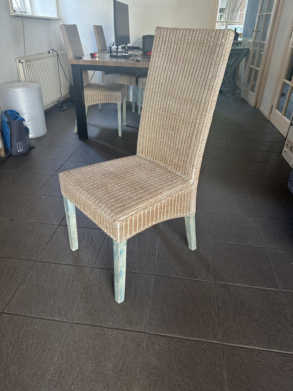 Eetkamer stoelen