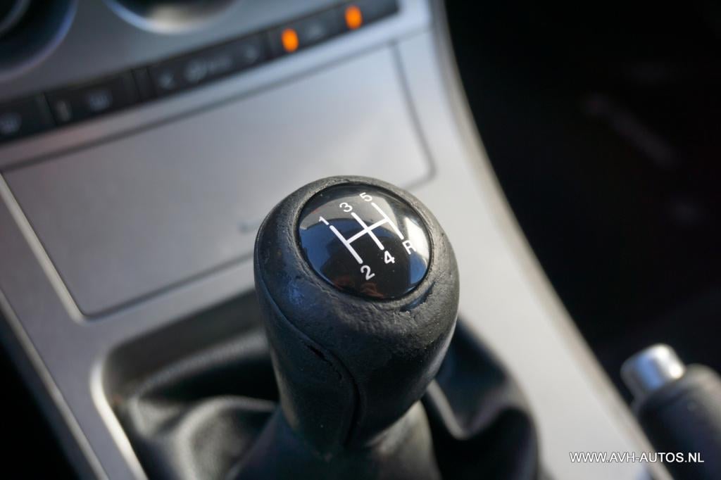 Mazda 3 1.6 business