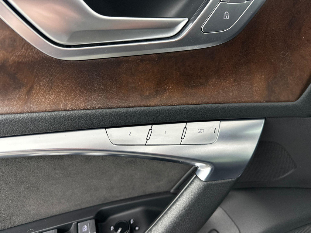 Audi A6 avant 50 tdi quattro s-line luchtvering pano soft
