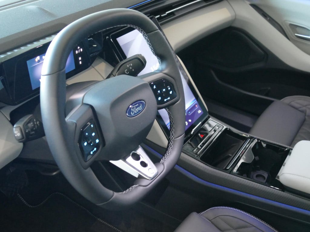 Ford Capri premium extended range awd 79 kwh | €9.800,00 voorraad voordeel!