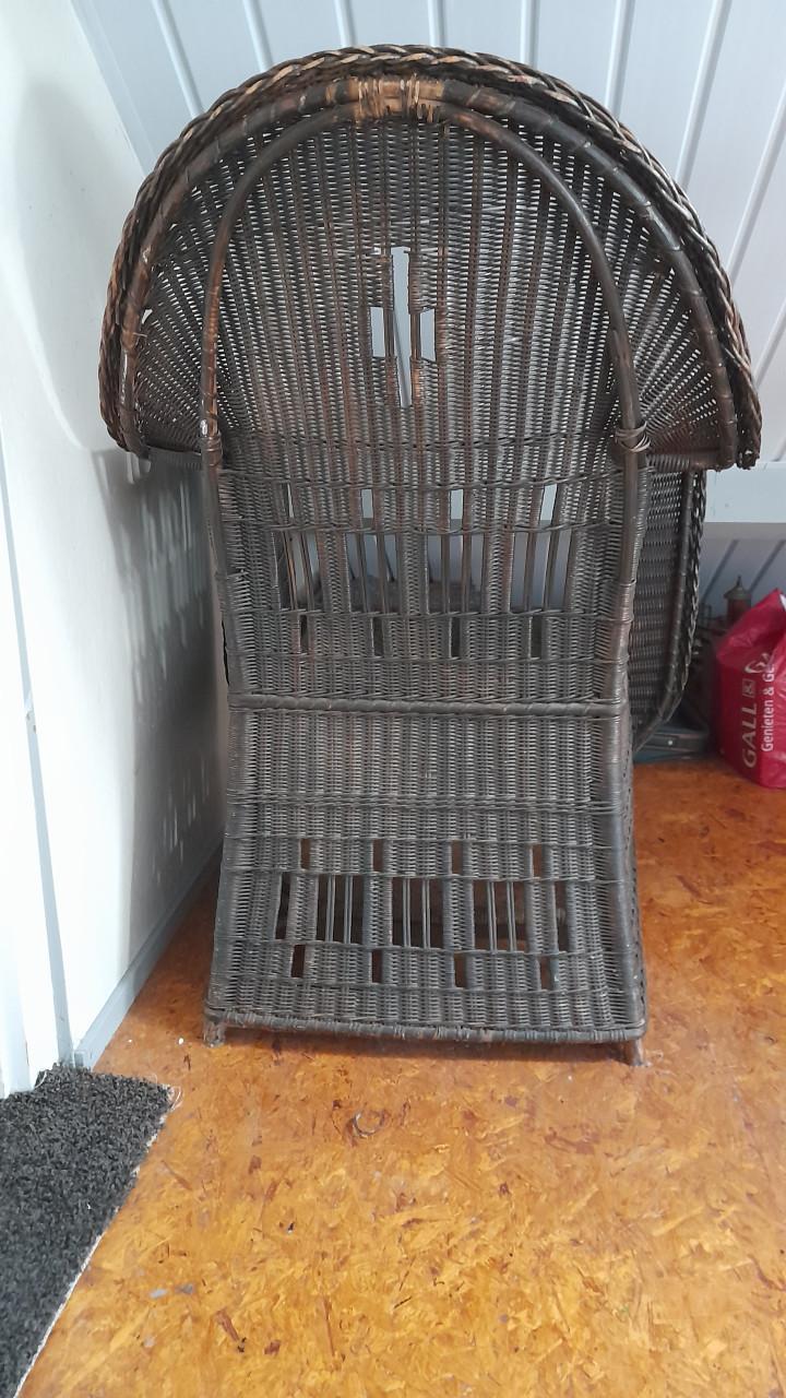 Grote rotan stoel