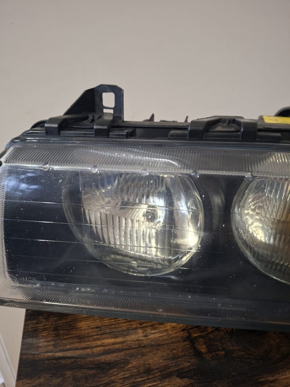 BMW E36 SEDAN KOPLAMP LINKS