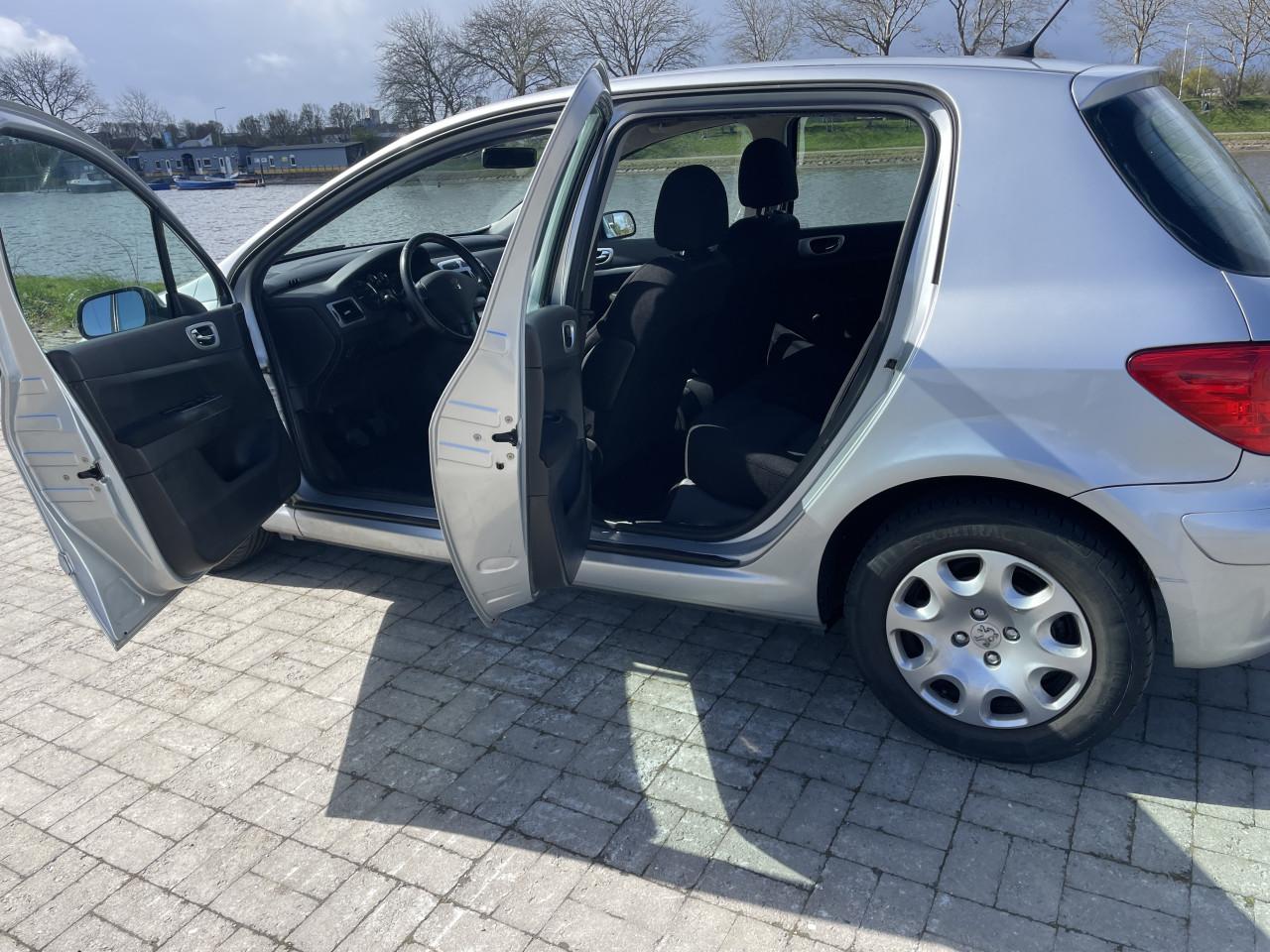 Peugeot 307 1.6 16v xs 5 deurs