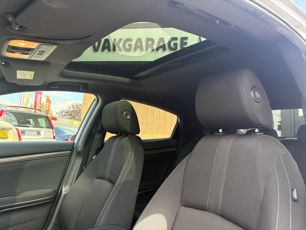 Honda Civic 1.0 i-vtec executive