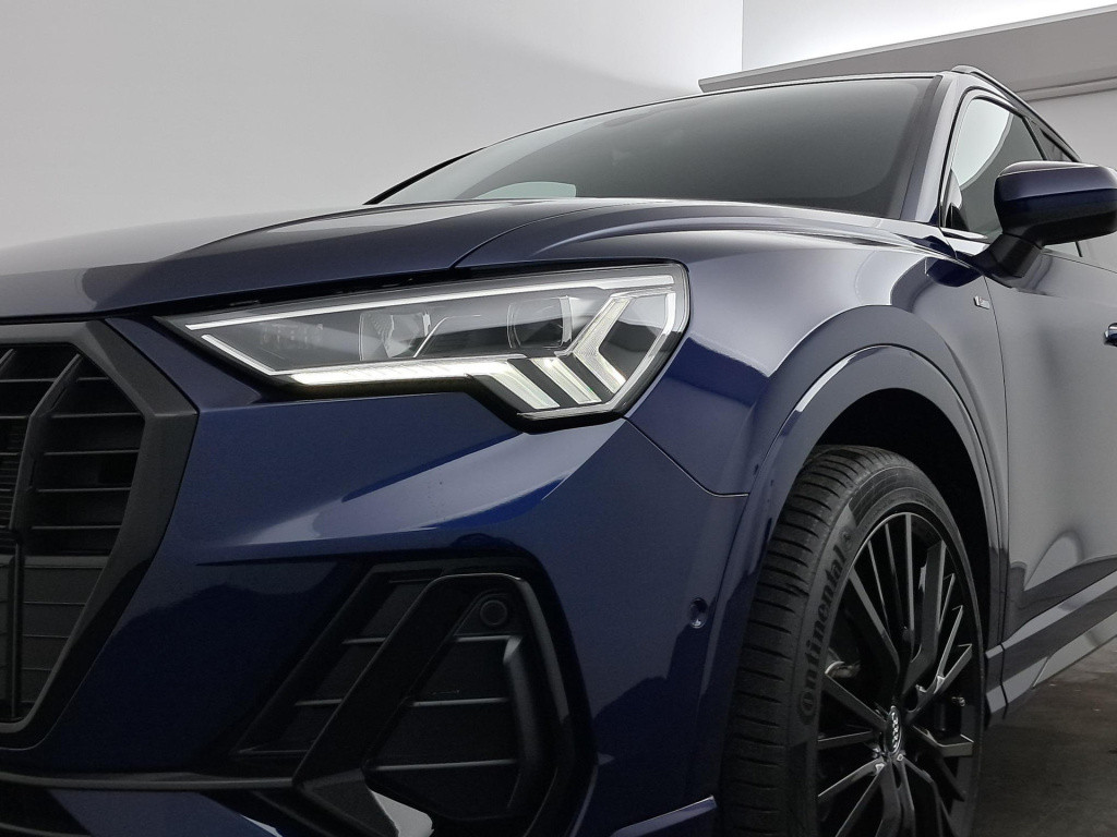 Audi Q3 s edition competition 35 tfsi 110 kw / 150 pk hatc