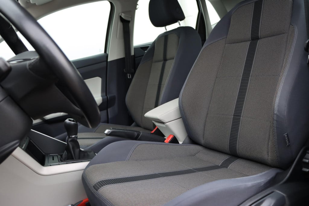 Volkswagen Polo 1.0 tsi highline