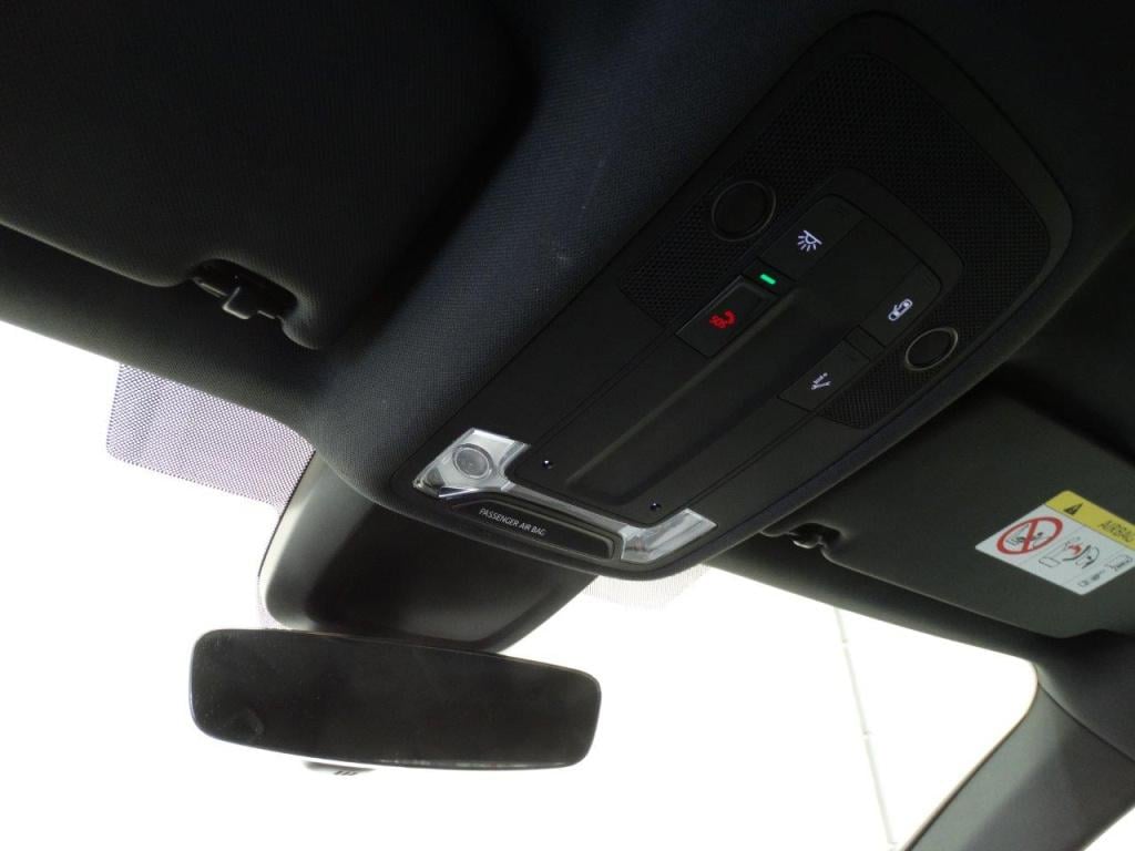Audi A3 35 tfsi 150pk s tronic s line edition