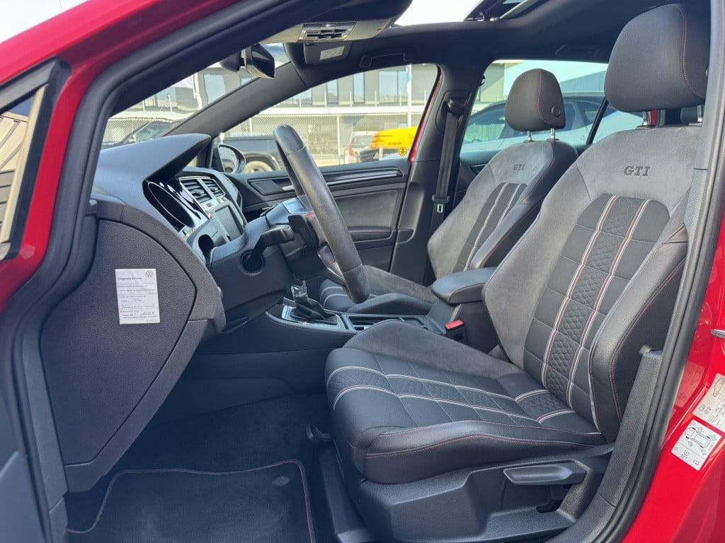 Volkswagen Golf 2.0 tsi gti clubsport dsg| nl-auto | pano | dynaudio | appl