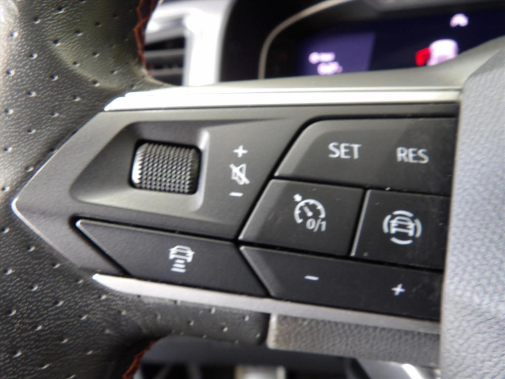 Seat Ateca 1.5 ecotsi 150pk dsg-7 fr business intense