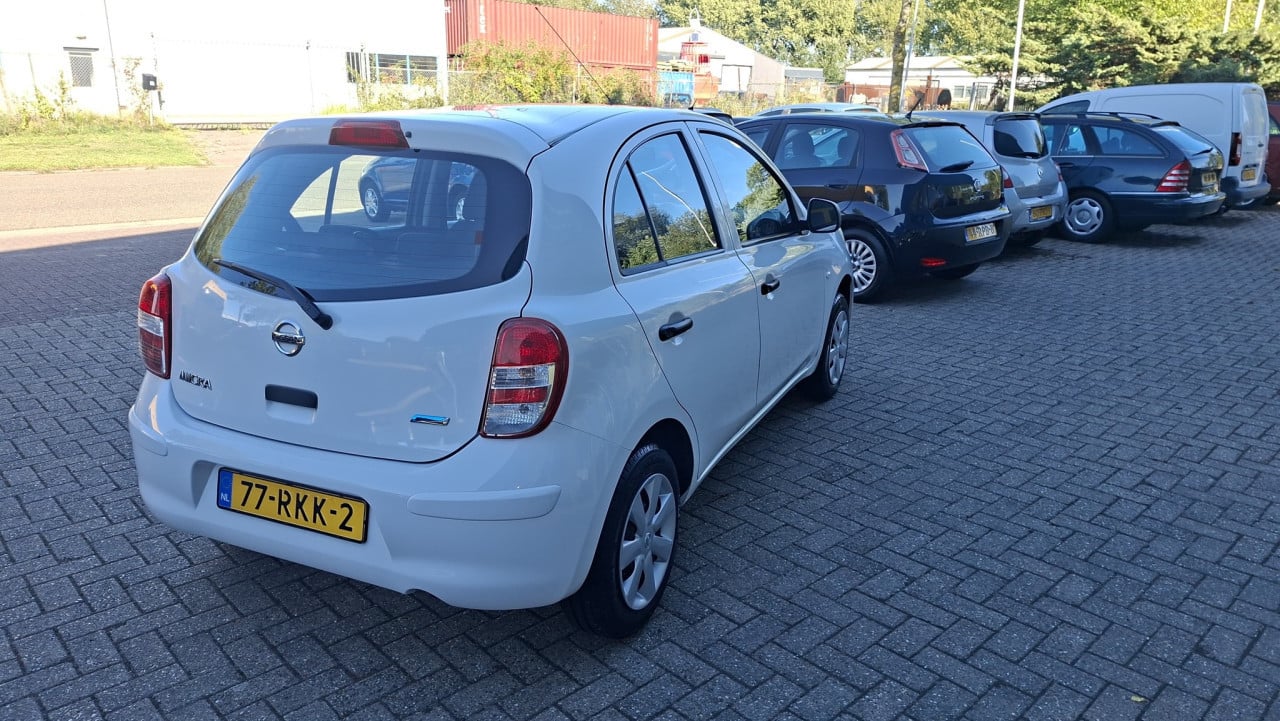 Nissan Micra 1.2 Visia 5deurs bj:2011 81.000km i.z.g.st