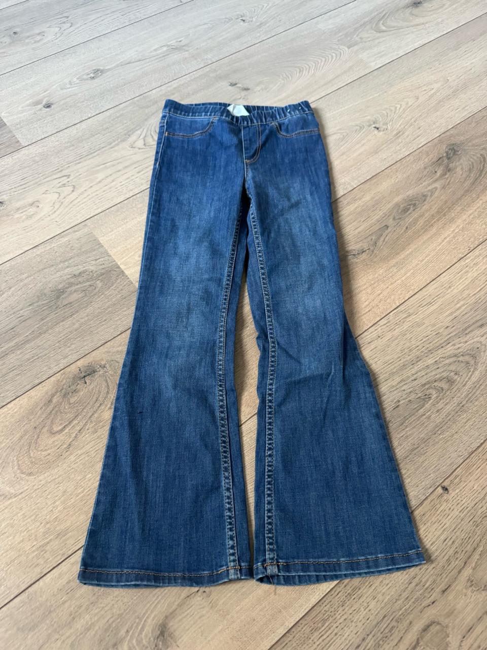 Verschillende broeken maat 122