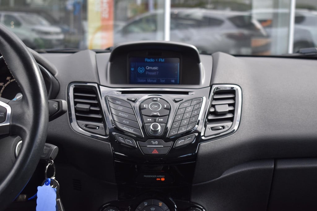 Ford Fiesta 1.0 ecoboost titanium | automaat | climate control | cruise con
