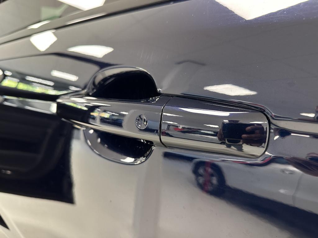 Land Rover Range Rover p400e hse dyn. | portofino blue | meridian | alcanta