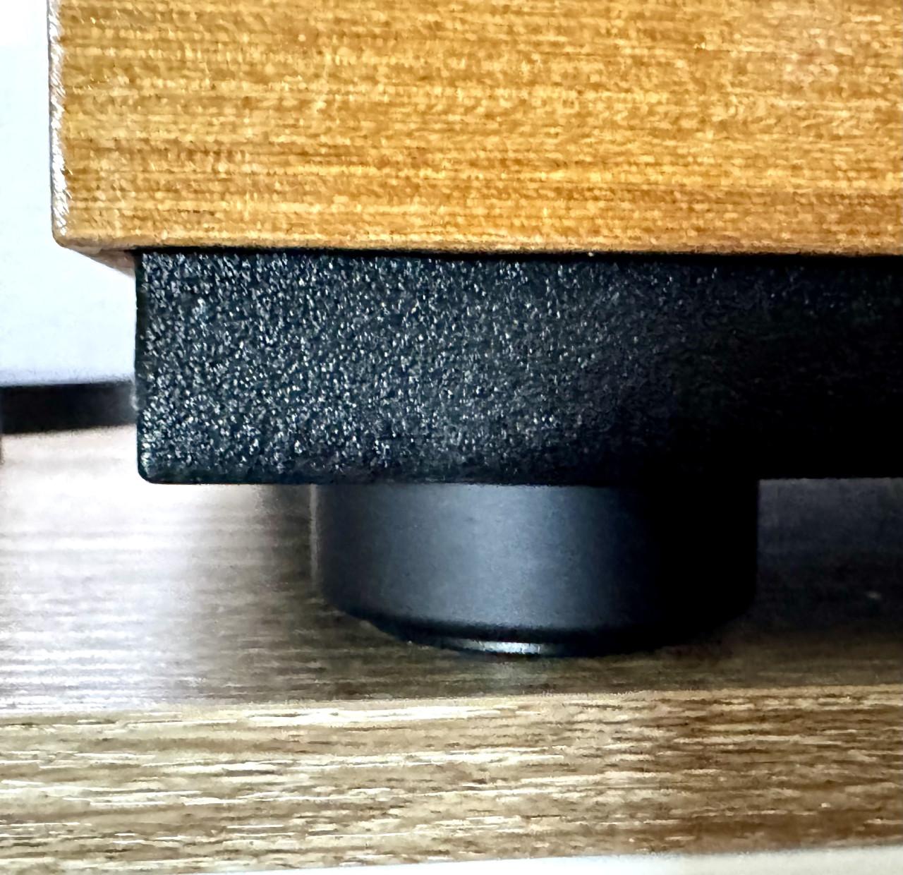 Thorens TD166 platenspelemet Ortofon Red en Rega Fono MM MK3 voorversterker