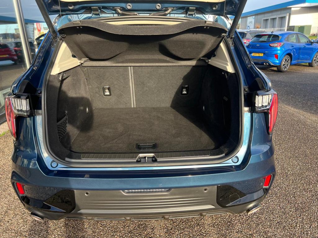 Lynk & Co 01 1.5td 261pk phev, pano, 360 graden camera, car play, adaptieve