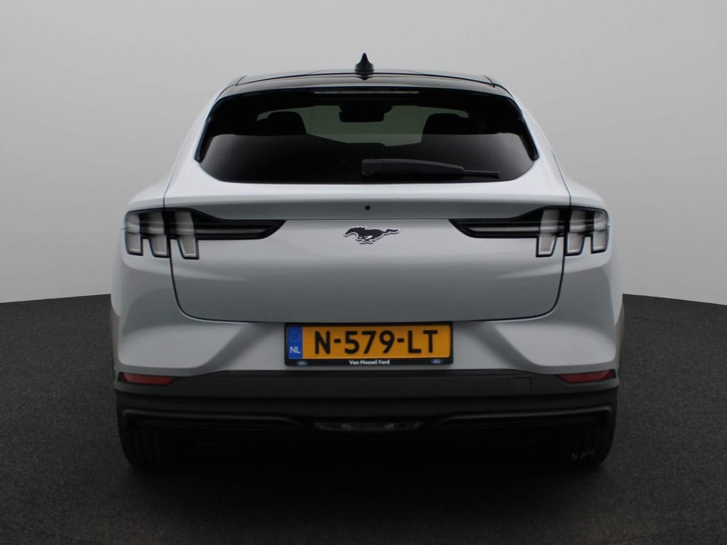 Ford Mustang Mach-e extended rwd 98 kwh | automaat | navigatie | 360 camera