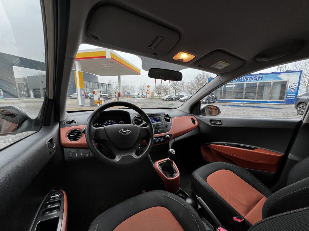 Hyundai I 10 1.0i i-motion comfort