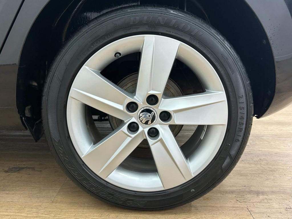 Skoda Fabia occasion 1.2 tsi joy | airco | tweedehands skoda fabia | stoelv
