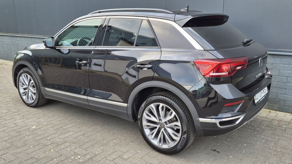 Volkswagen T-roc 1.5 tsi sport*navi*clima*led*lane ass*vitrual*18 inch*auto