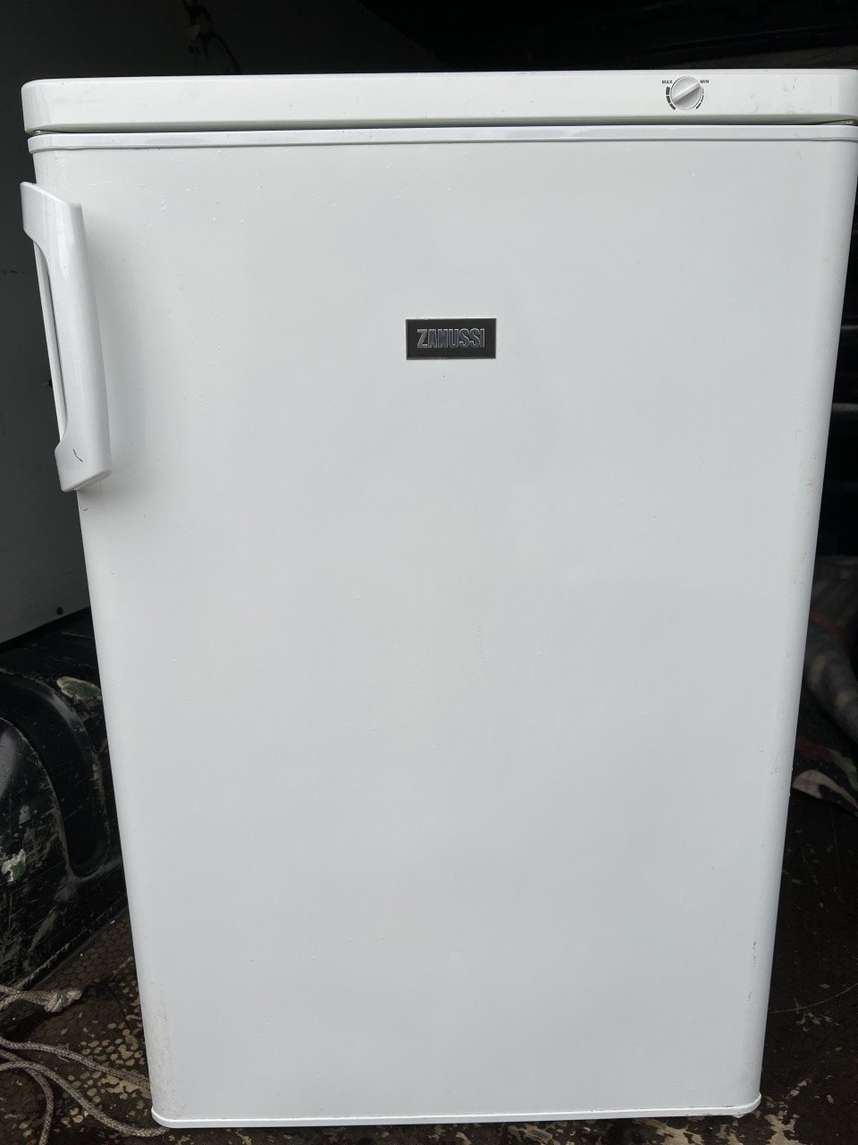 A+ klasse tafelmodel Vrieskast 85x55 cm. Inhoud vriezer 110 liter