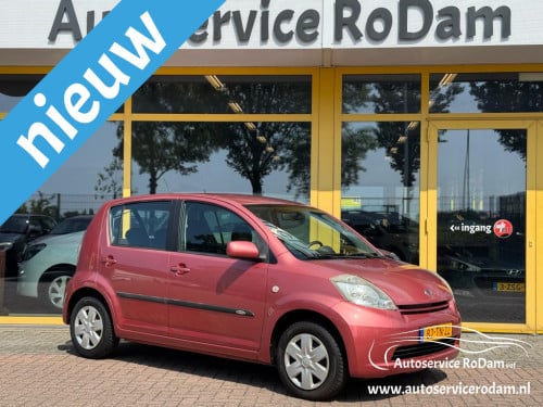 Daihatsu Sirion 2 1.0-12v trend
