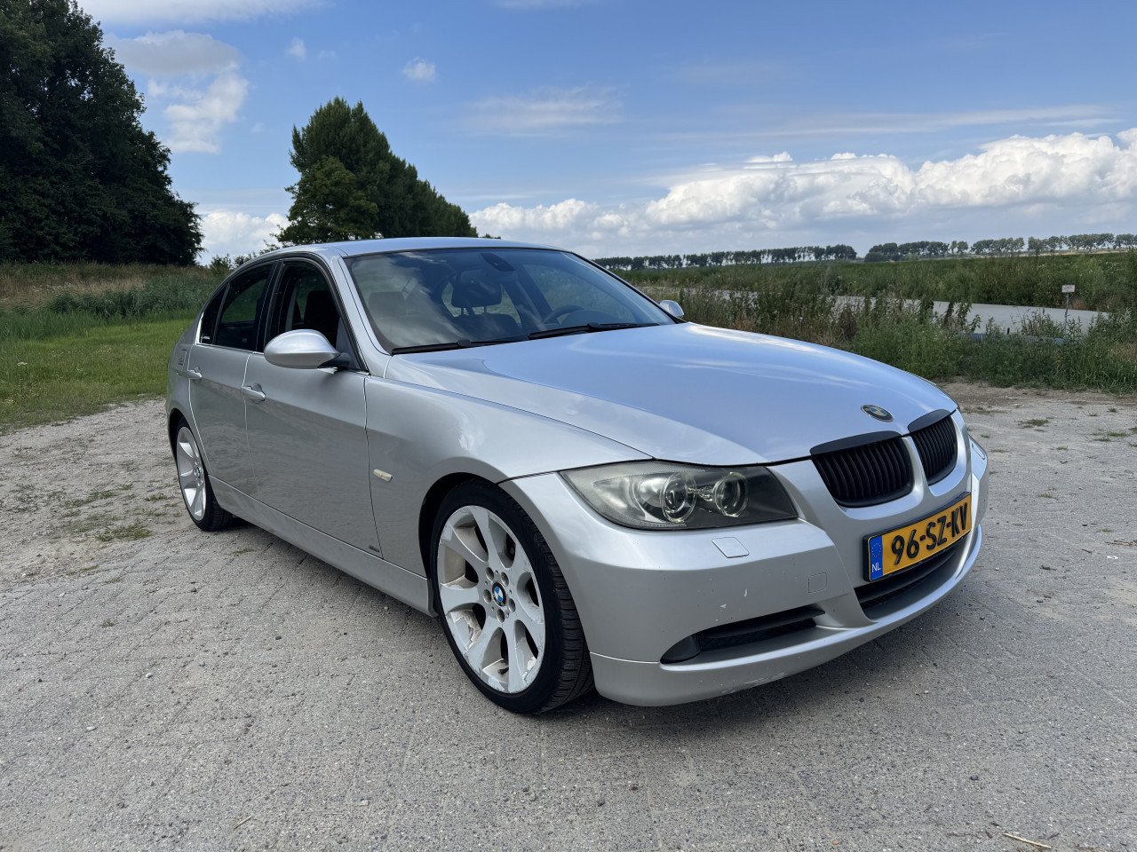 BMW 3-Serie 2.5 I High Executive 325i AUTOMAAT 2006 Grijs