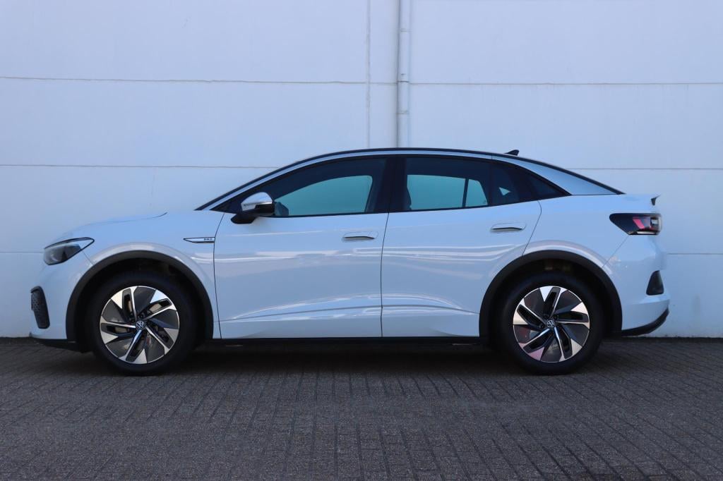 Volkswagen Id.5 pro 77 kwh 174pk | soh 95,7% |