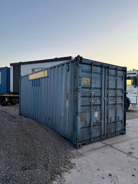 Diverse (zee) containers