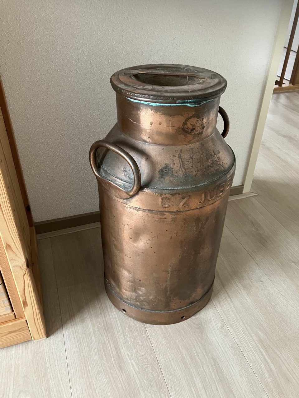 Verkoperde melkbus