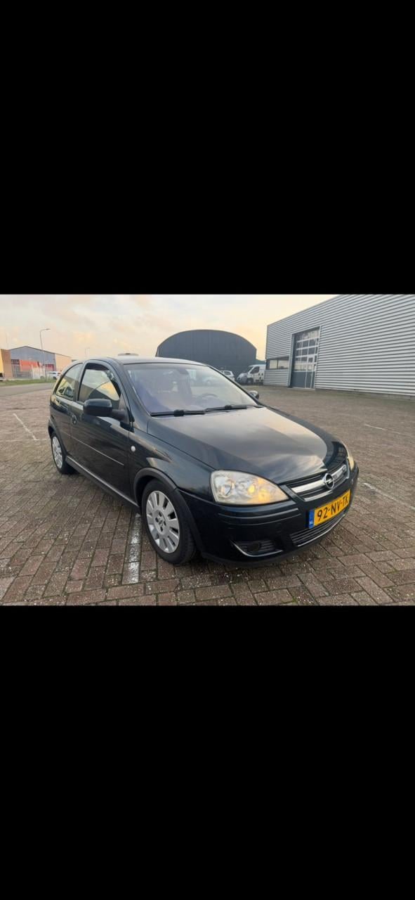 Opel corsa automaat bj 2004 1500 euro