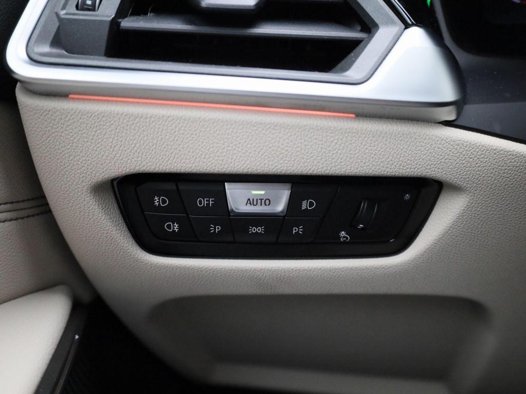 BMW 3-serie touring 318i sport line | automaat | apple carplay / android au