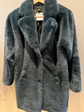 Dames najaars Jas driekwart model  merk Rino&Pelle mt. 36