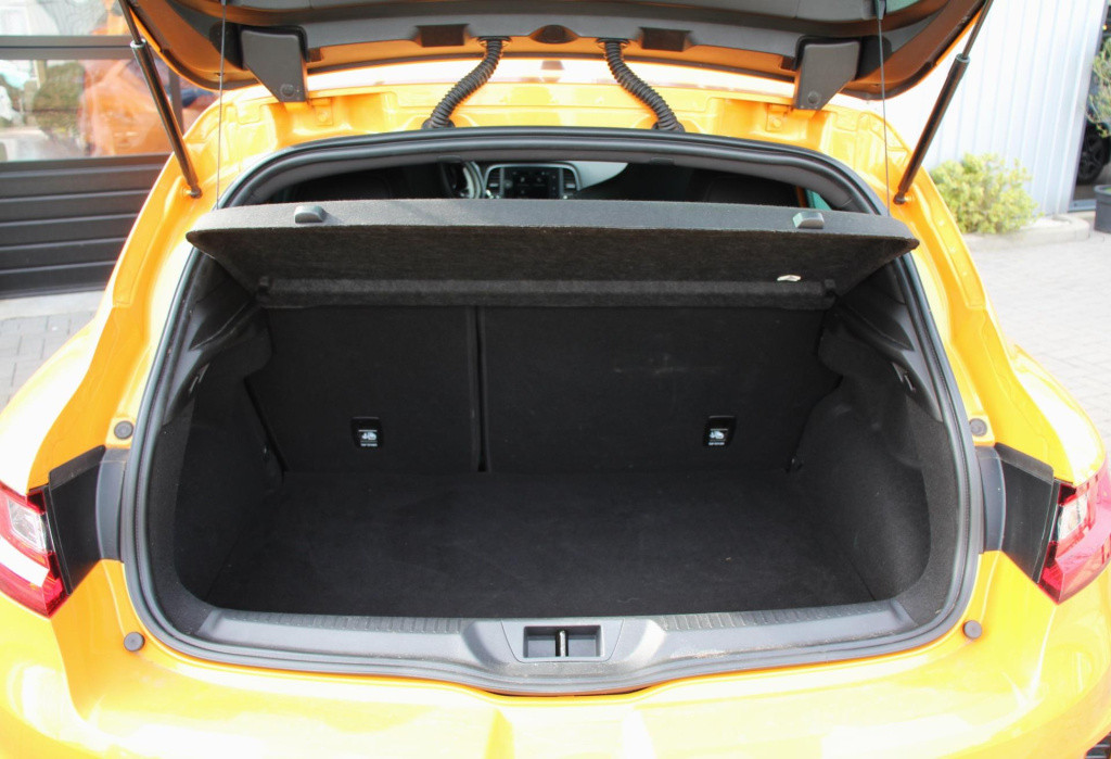 Renault Megane 1.8 tce 280 rs - kw v3 - forged - oz - catback exhaust - car