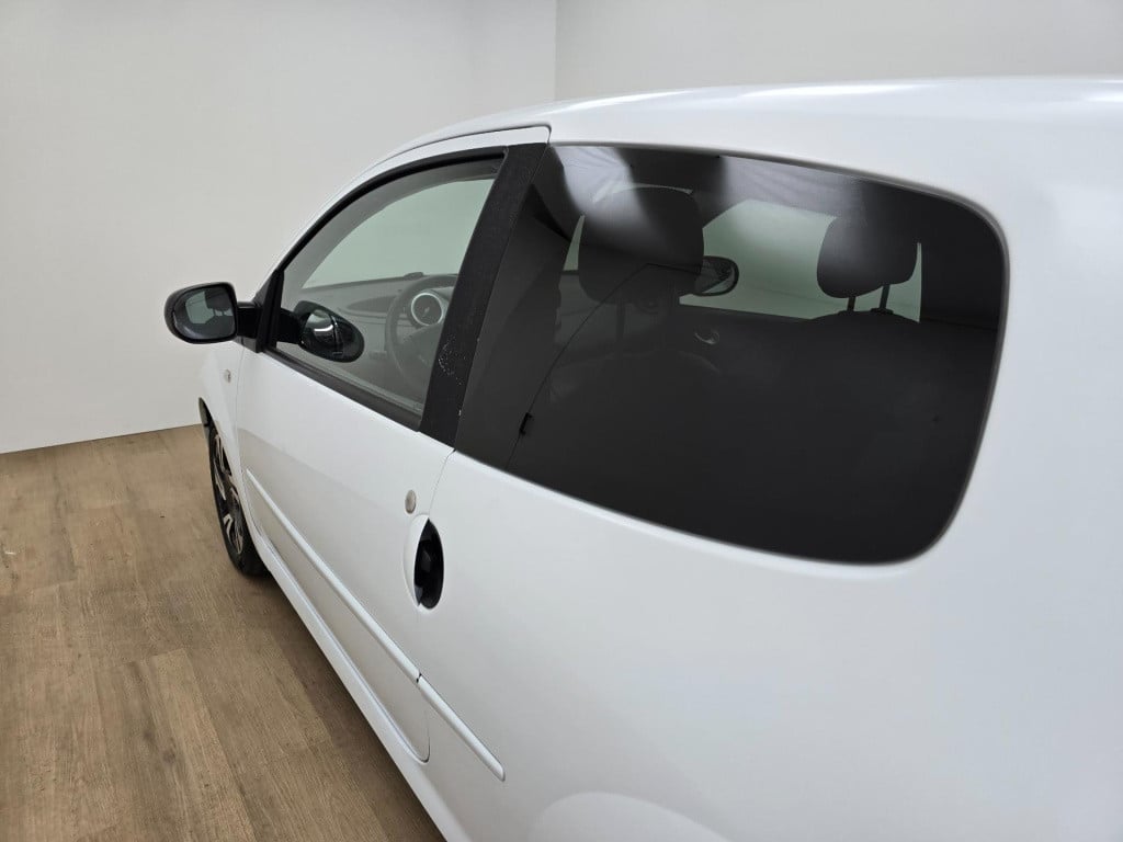 Renault Twingo occasion 1.2 16v dynamique met bluetooth radio en clima airc