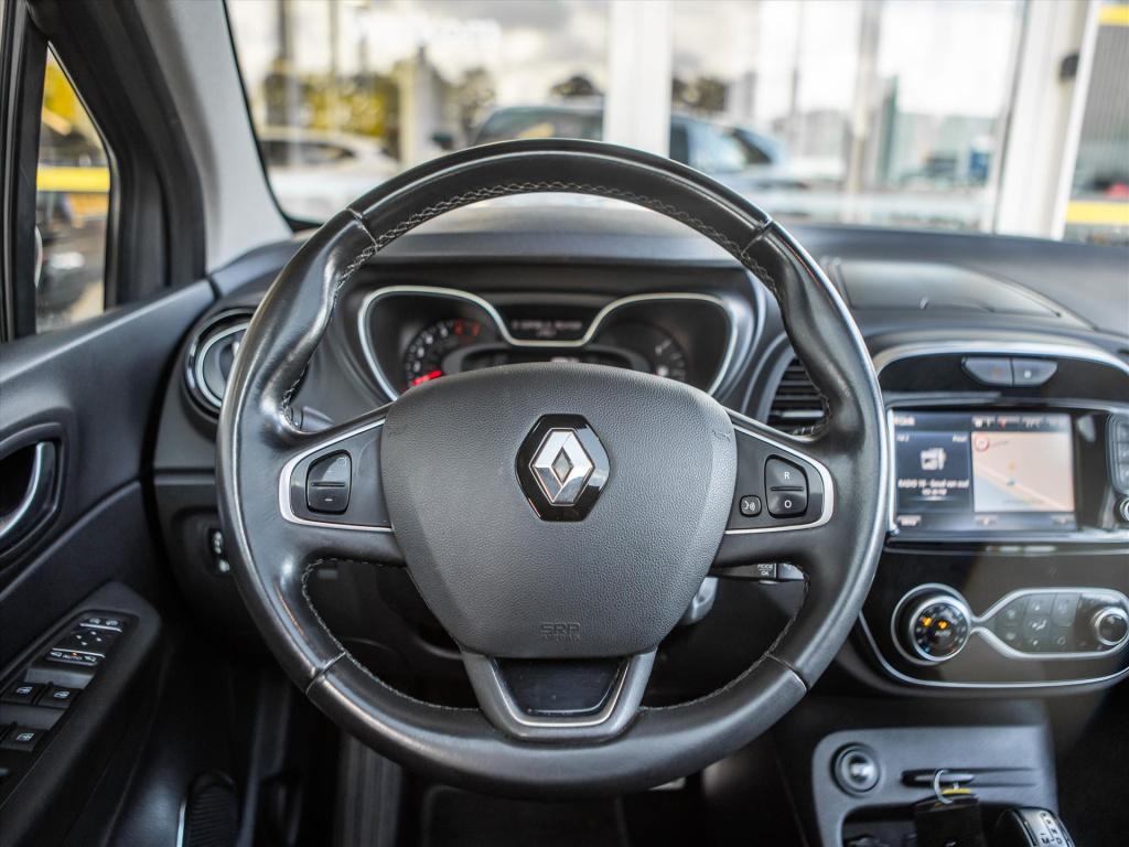 Renault Captur tce 150 intens automaat | trekhaak | pano dak | camera | par