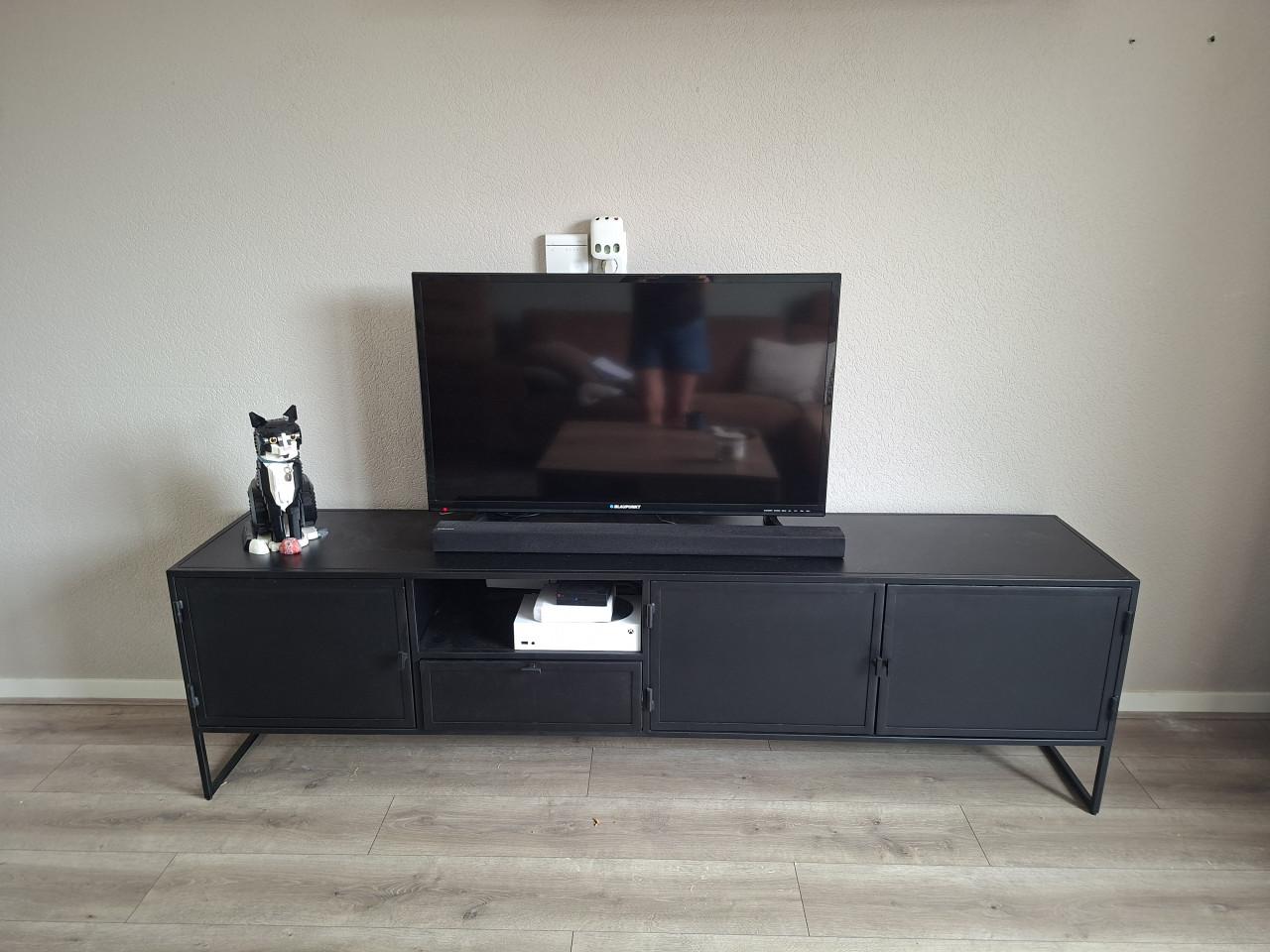 Tv meubel metaal
